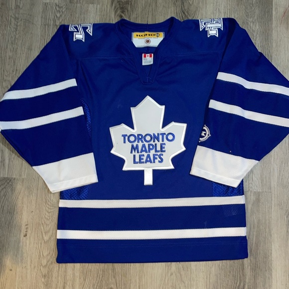 Vintage Toronto maple leaf hockey jersey - Picture 3 of 6